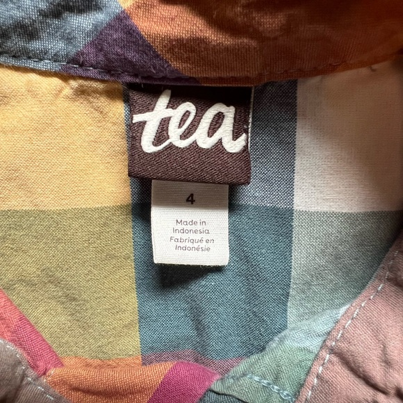 Tea Collection boys 2T woven plaid button down shirt - Picture 3 of 4